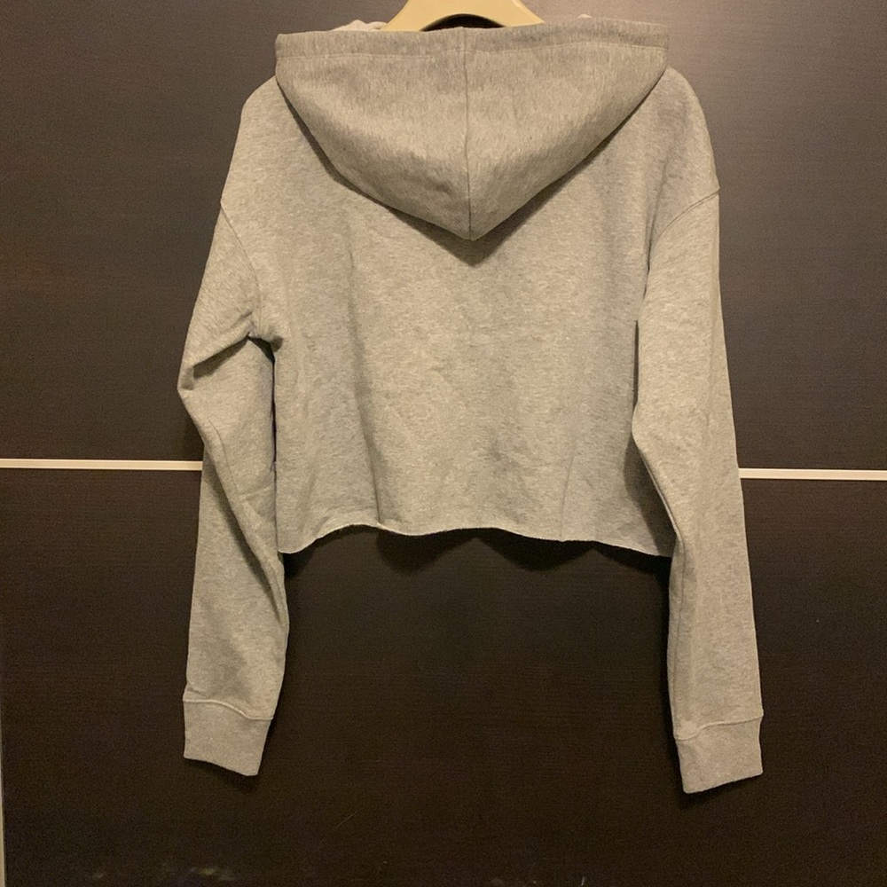 Wild Fable Women's Gray Cropped Sweatshirt Hoodie - Picture 7 of 12